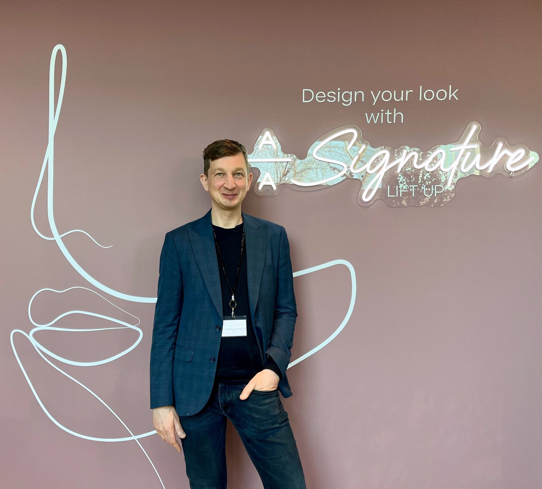Foto von Dr. Kremer-Thum bei dem All About Aesthetics Event in 2025